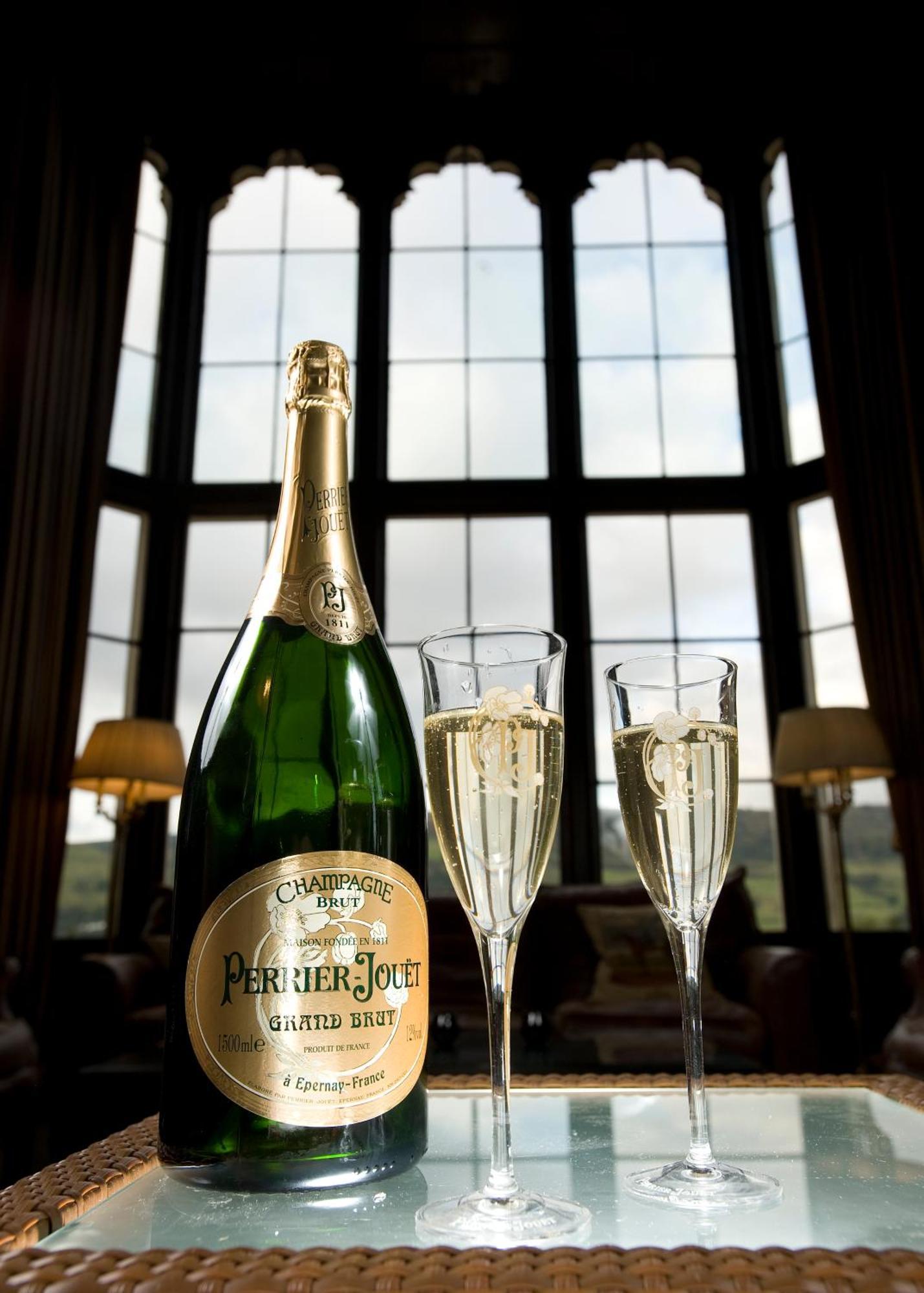 マー ホール ゴルフ＆スパ リゾート ビショップトン エクステリア 写真 Perrier-Jouët